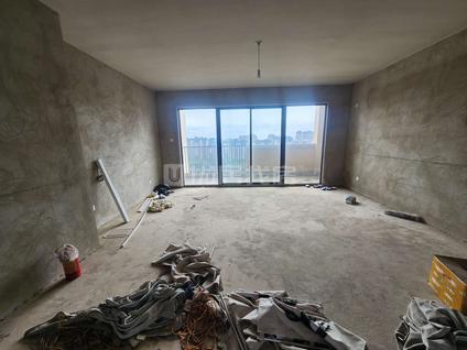 北京中洲阳光4室2厅202平高楼层/共26层