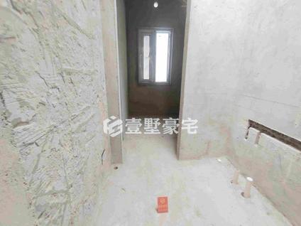 北京罗托鲁拉小镇6室2厅342.21平低楼层/共2层