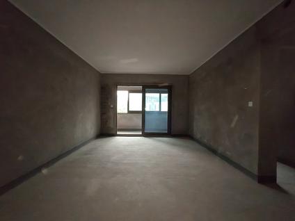 北京爱普新鸿府4室2厅128.6平中楼层/共12层