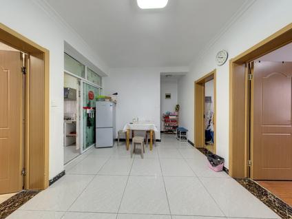 南京潭桥公寓(北园)2室1厅65.35平高楼层/共6层