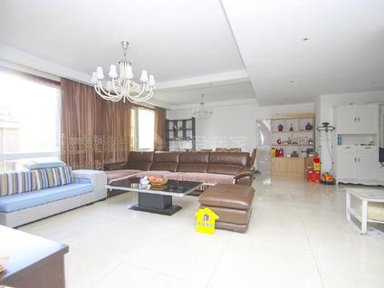 北京原香小镇(二区)3室2厅135.84平中楼层/共6层