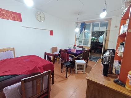 北京虎台小区(虎台二巷)2室1厅78平低楼层/共6层