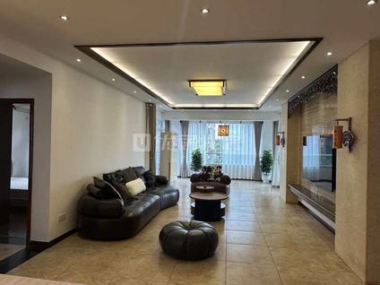 北京观山湖一号4室2厅161平低楼层/共31层