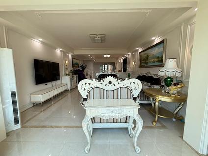 江门海伦湾(二期)5室2厅194平中楼层/共4层