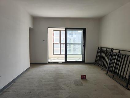 西宁红星天阙4室2厅162平高楼层/共33层