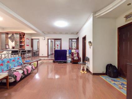 北京阳光新苑(江汉)3室2厅135.28平低楼层/共6层