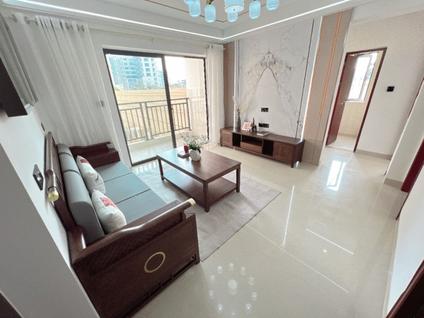 海口金龙苑3室2厅68.74平低楼层/共30层