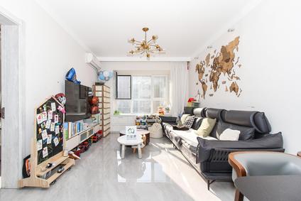 北京荷塘苑2室2厅89平低楼层/共18层