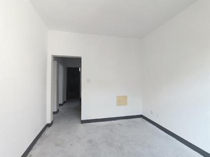 北京绿地湖语墅4室2厅227.57平低楼层/共4层