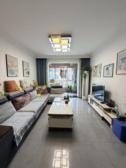 北京中成水岸绿洲2室1厅89平低楼层/共26层