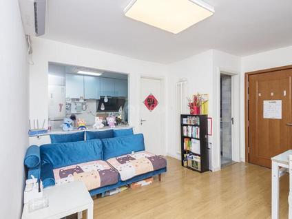 北京华业东方玫瑰(A区)2室1厅59.72平低楼层/共28层