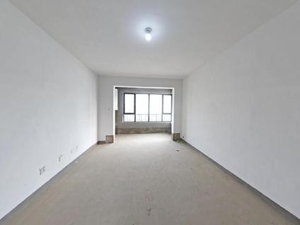 济南绿地IFC中央公馆B10地块3室2厅129平中楼层/共28层