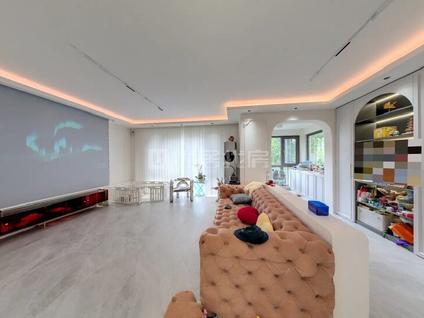 北京浉城百丽4室2厅212.79平高楼层/共2层