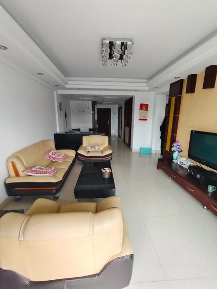 北京御湖花园2室2厅92平中楼层/共16层