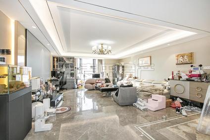 北京八斗4室2厅179.26平中楼层/共18层