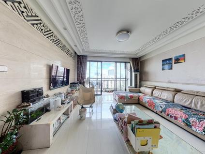 海口庆豪金碧文华4室2厅143平高楼层/共30层