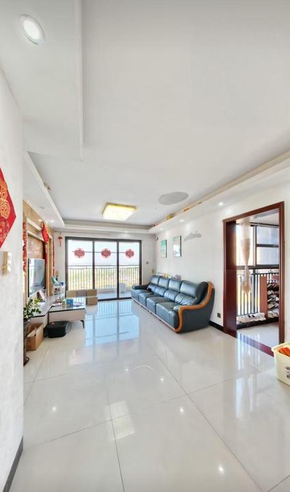 北京绿景后湾4室2厅117.96平低楼层/共18层