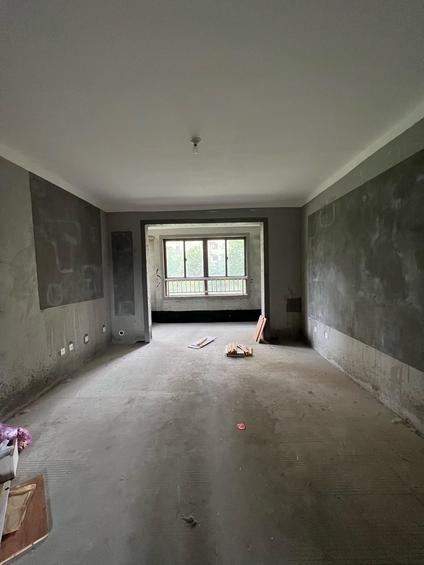 北京港利上城国际4室2厅135平低楼层/共32层