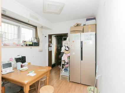 北京和平里西街12号楼小区2室1厅58.98平顶层/共6层