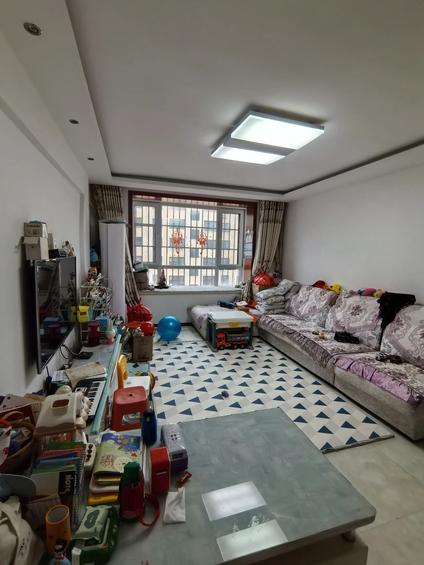 北京芙蓉小镇2室1厅95平中楼层/共7层