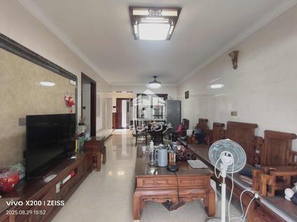 北京万豪世家3室2厅96平低楼层/共28层