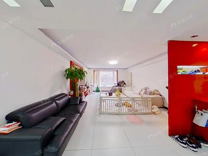 北京天坛公馆4室2厅201.71平低楼层/共6层