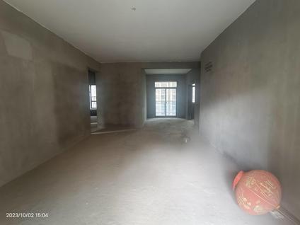 北京瑞日嘉园3室2厅126.5平低楼层/共28层