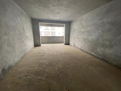 怀化香榭花园5室2厅148平高楼层/共7层