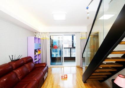 上海安亭新镇(波恩风情)4室2厅88.89平高楼层/共8层