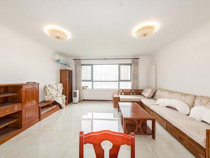 北京金城华庭3室1厅107.86平中楼层/共18层