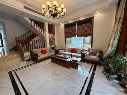 淮安云梦清河4室3厅270平低楼层/共5层