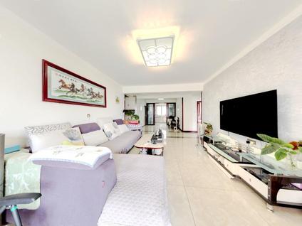 北京新华园3室2厅144平高楼层/共19层