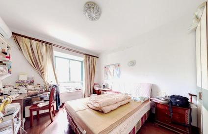 北京光辉岁月公寓3室2厅153.66平低楼层/共11层