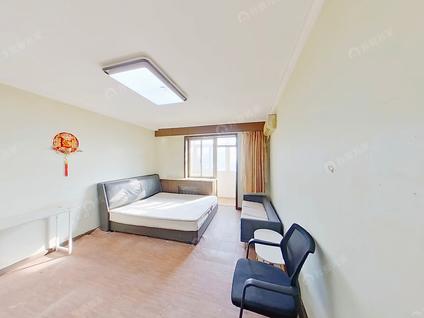 北京南三环中路1号楼2室1厅69.4平顶层/共14层