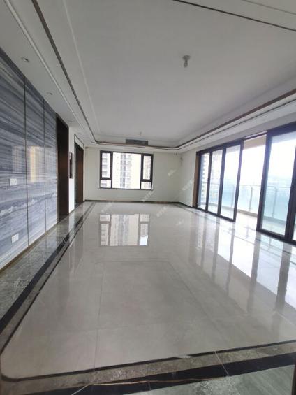 北京蓝光雍锦世家4室2厅220平中楼层/共27层