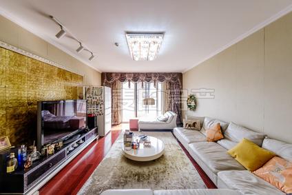 北京丽都水岸3室2厅179.65平中楼层/共19层