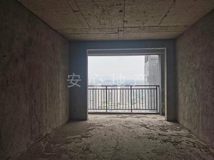 北京香山美树5室2厅168平高楼层/共32层