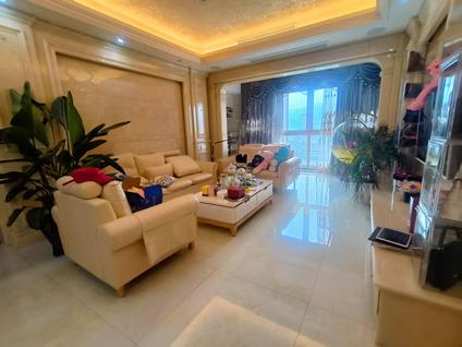 北京正荣润璟3室2厅136.35平高楼层/共30层