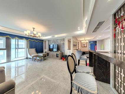 北京中驰湖滨4室2厅174.19平高楼层/共16层