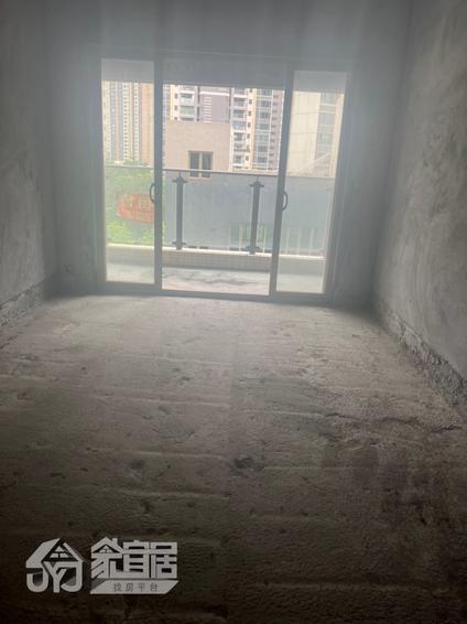 北京宏都华庭3室2厅89.07平低楼层/共22层