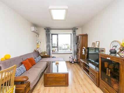 北京海悦公馆2室1厅76.01平低楼层/共18层