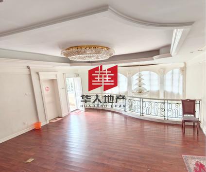 北京华骏凤凰台7室3厅888平低楼层/共4层