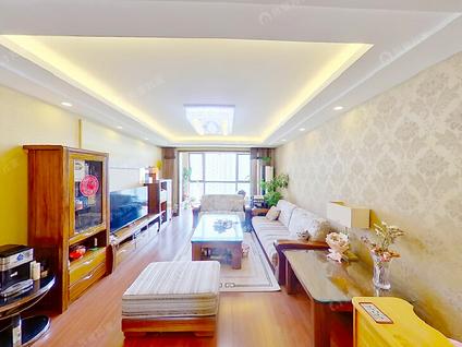 北京华远铭悦4室2厅133.7平高楼层/共18层