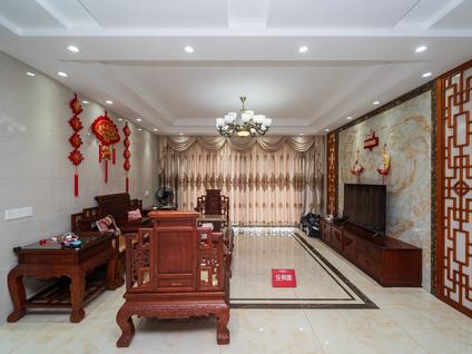 江门奕聪花园4室2厅166.81平低楼层/共26层