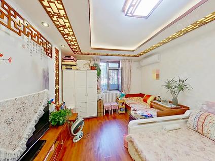 北京新月家园1室1厅69.56平低楼层/共6层