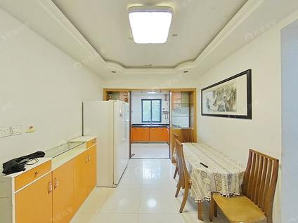 北京亚东国际公寓3室2厅127.6平低楼层/共17层