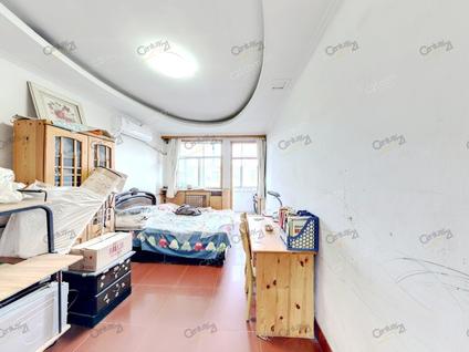 北京山大路212号2室1厅72平高楼层/共5层
