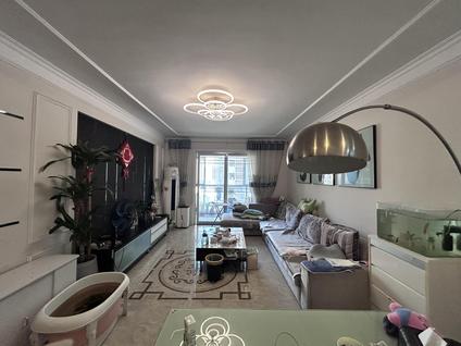 北京御河观唐3室2厅133.4平中楼层/共18层