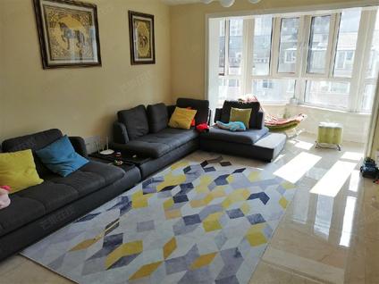 北京鑫丰花园2室2厅114平高楼层/共7层