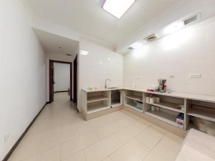 北京绿地诺丁山4室3厅331.18平中楼层/共5层